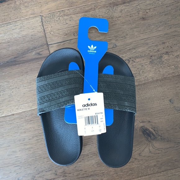 Adidas Slides/Sandals - Picture 3 of 4